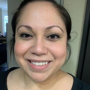 Meet your Posher, Valarie